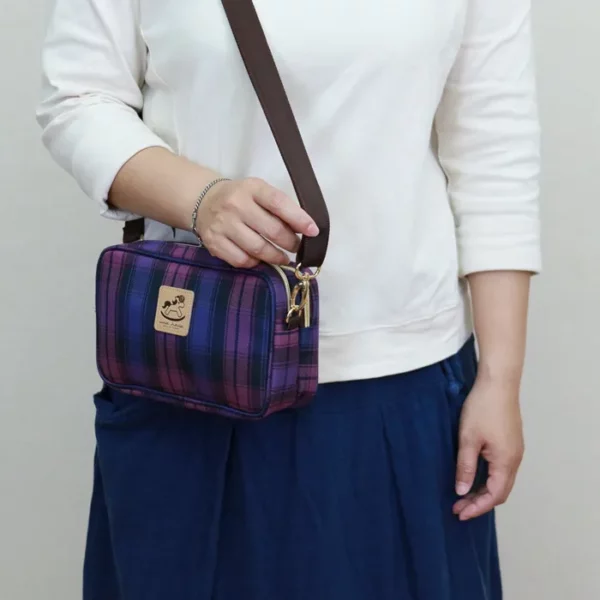 U116 格紋方塊斜背包 雨朵防水包 斜背包 雨朵防水包 包包 water-proof bag 12
