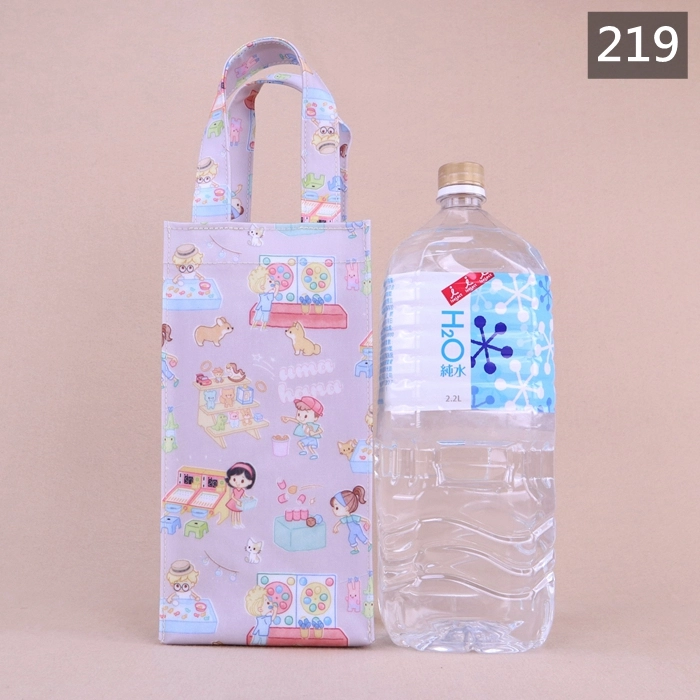 Z-55 2000cc四角大水壺袋 大容量手提水壺提袋 水瓶袋 保溫瓶袋 外出運動通勤包 雨朵防水包 | 雨朵防水包包專賣店 2000 c.c Z-55 四角大水壺袋 雨朵防水包 - 219,雨朵小舖專售uma hana台灣製造防水包.包包,顏色-z-55-219-25 0816