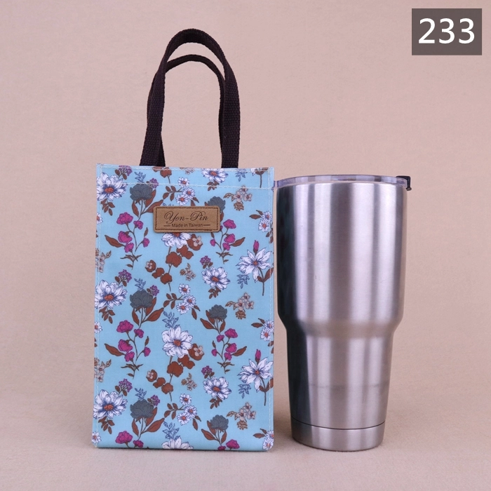 M481 900cc花漾大八寶水壺袋 冰霸杯袋 飲料杯袋 手提水壺提袋 保溫瓶袋 外出通勤隨身提袋 雨朵防水包 | 雨朵防水包包專賣店 900c.c. M481 花漾大八寶水壺袋 冰霸杯袋 雨朵防水包 - 233,雨朵小舖專售uma hana台灣製造防水包.包包,顏色-m481-233-19 5313