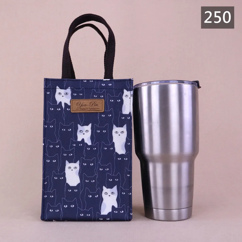 M481 900cc花漾大八寶水壺袋 冰霸杯袋 飲料杯袋 手提水壺提袋 保溫瓶袋 外出通勤隨身提袋 雨朵防水包 | 雨朵防水包包專賣店 M481 900cc花漾大八寶水壺袋 冰霸杯袋 飲料杯袋 手提水壺提袋 保溫瓶袋 外出通勤隨身提袋 雨朵防水包 - 圖片 32