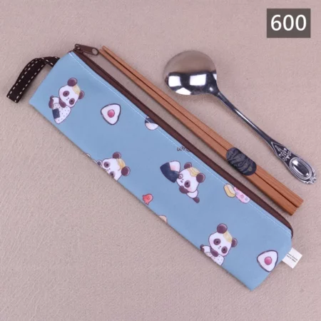 600