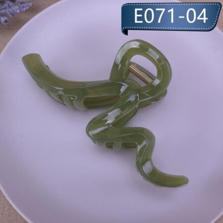 E071-04