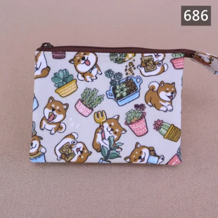 686