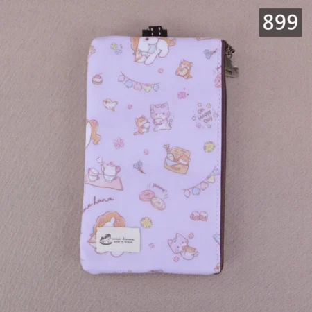 899