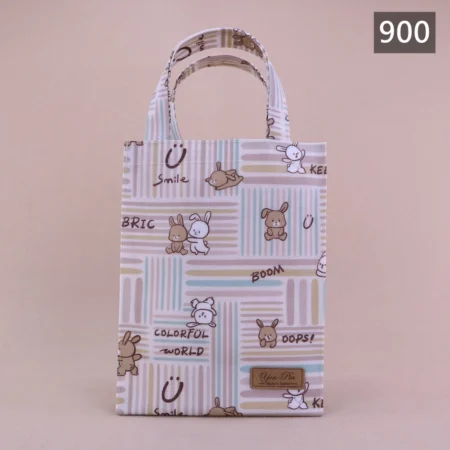 900