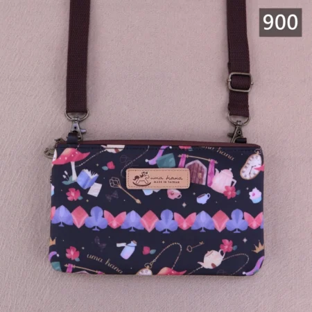 900
