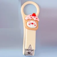 E112-白色草莓蛋糕豬豬