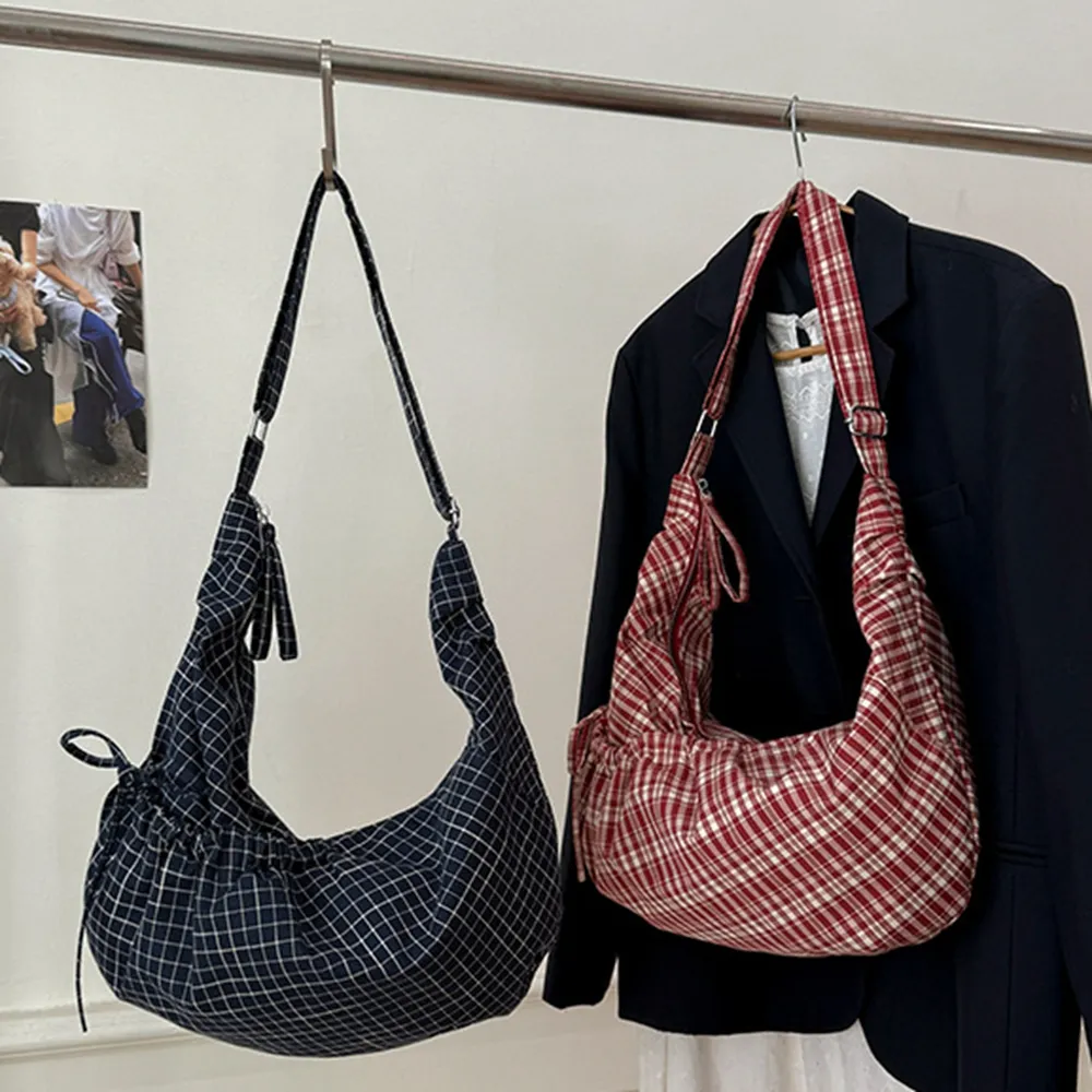 35001 韓版百搭格子餃子包.通勤輕便抽繩斜背包 | 雨朵防水包包專賣店 35001 韓版百搭格子餃子包.通勤輕便抽繩斜背包 | 雨朵防水包包專賣店