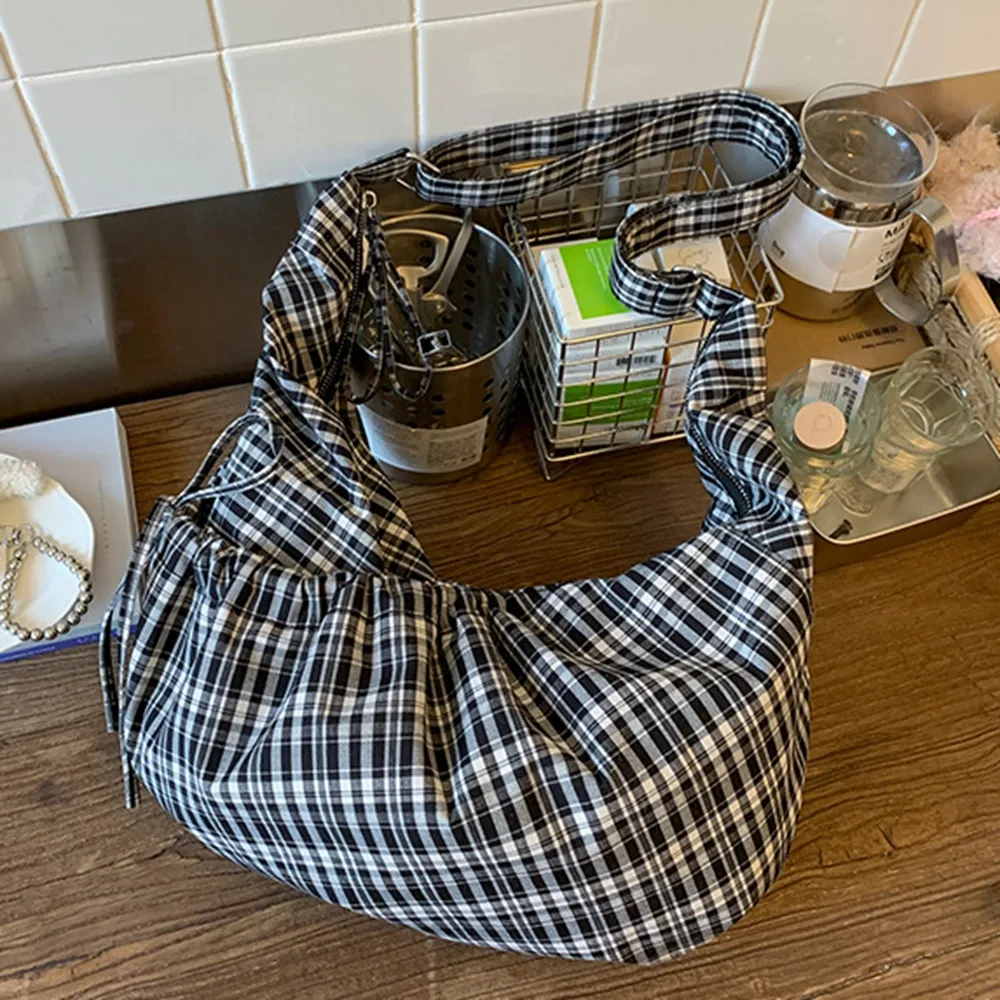 35001 韓版百搭格子餃子包.通勤輕便抽繩斜背包 | 雨朵防水包包專賣店 35001 韓版百搭格子餃子包.通勤輕便抽繩斜背包 | 雨朵防水包包專賣店