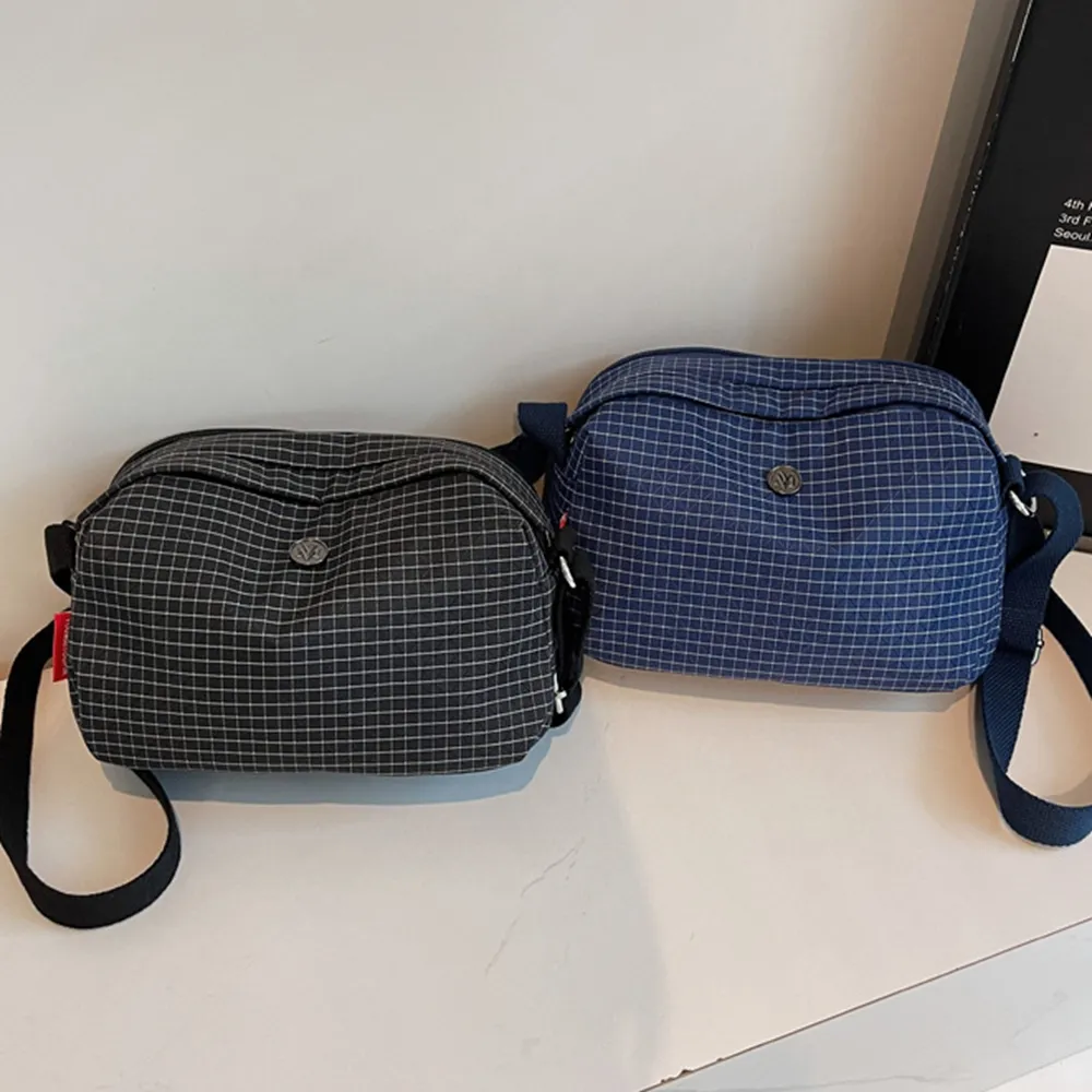 35002 格子尼龍布小包包.百搭男女輕便單間斜背包 | 雨朵防水包包專賣店 35002 格子尼龍布小包包.百搭男女輕便單間斜背包 | 雨朵防水包包專賣店