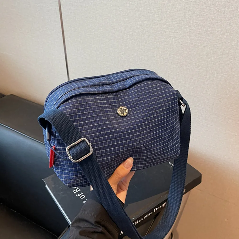 35002 格子尼龍布小包包.百搭男女輕便單間斜背包 | 雨朵防水包包專賣店 35002 格子尼龍布小包包.百搭男女輕便單間斜背包 | 雨朵防水包包專賣店