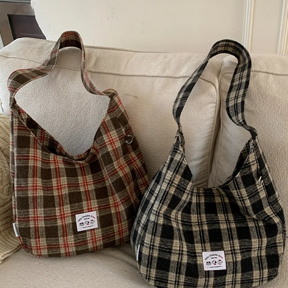 45007 格子大容量休閒水餃肩背包 | 雨朵防水包包專賣店 45007 格子大容量休閒水餃肩背包 | 雨朵防水包包專賣店