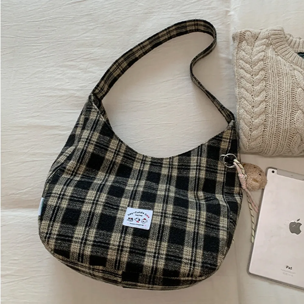 45007 格子大容量休閒水餃肩背包 | 雨朵防水包包專賣店 45007 格子大容量休閒水餃肩背包 | 雨朵防水包包專賣店