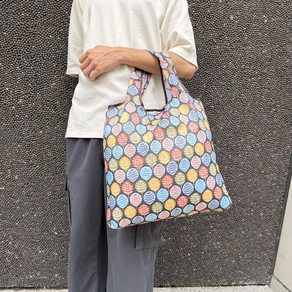 C112 中款環保摺疊購物袋 | 雨朵防水包包專賣店 C112 中款環保摺疊購物袋 | 雨朵防水包包專賣店