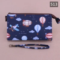 513