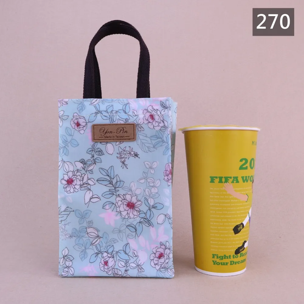 M481 900cc花漾大八寶水壺袋 冰霸杯袋 飲料杯袋 手提水壺提袋 保溫瓶袋 外出通勤隨身提袋 雨朵防水包 | 雨朵防水包包專賣店 M481 900cc花漾大八寶水壺袋 冰霸杯袋 飲料杯袋 手提水壺提袋 保溫瓶袋 外出通勤隨身提袋 雨朵防水包 - 圖片 47