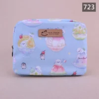 723