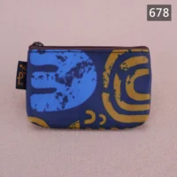 678
